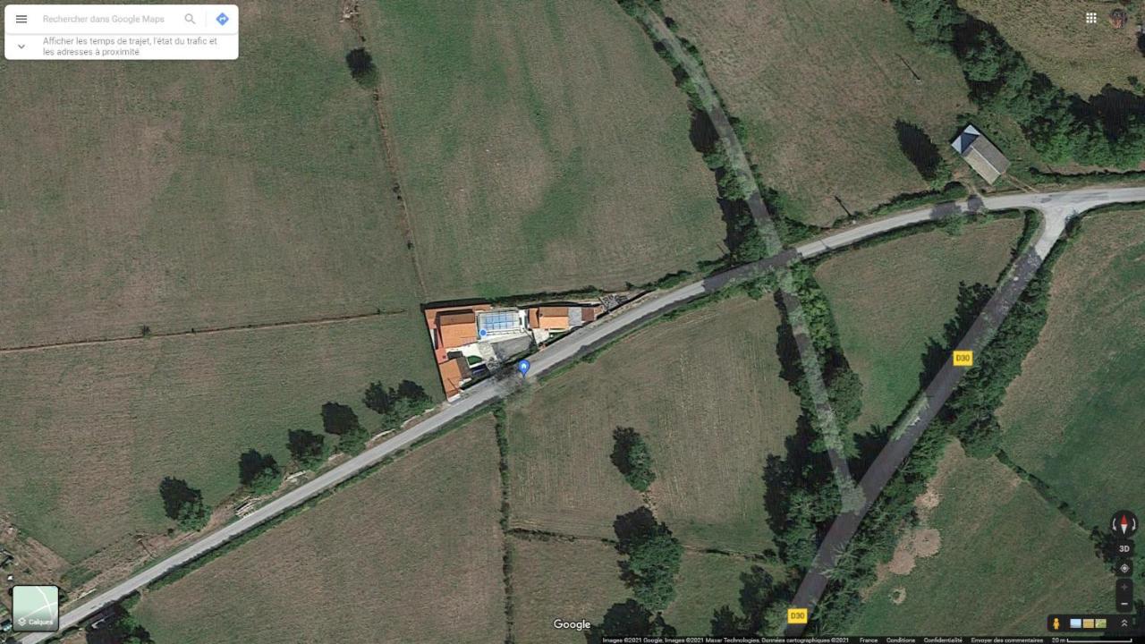 Maison A La Campagne Avec Piscine Flayat Zewnętrze zdjęcie